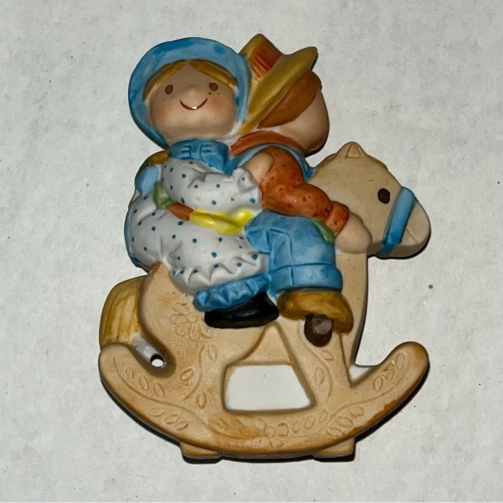 Vintage Holly Hobbie 1981 Figurine Riding a Horse With Brother‎ Robby